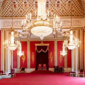 Buckingham Palace or do as you please